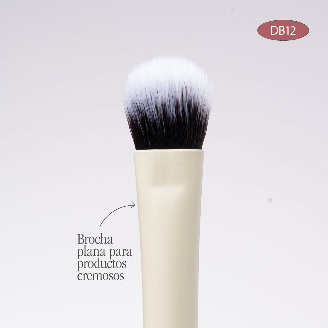Brocha Duo Glam 12 Plana y Difuminadora Atenea