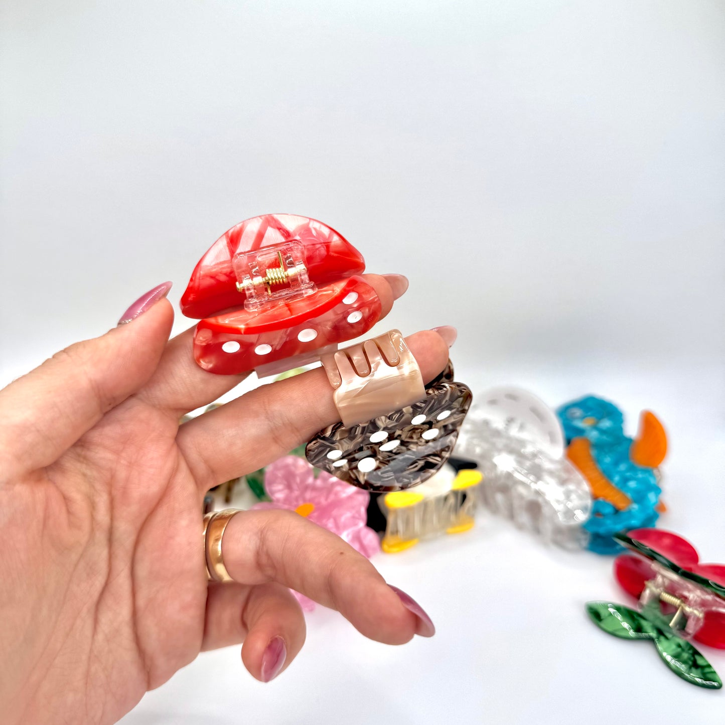Hair Clips Hongo