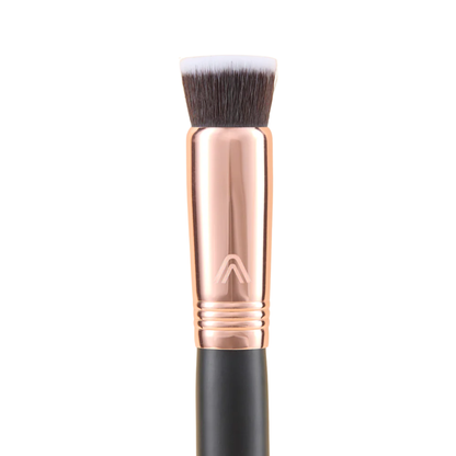 Brocha Corrector y Base E08 Black Gold Atenea